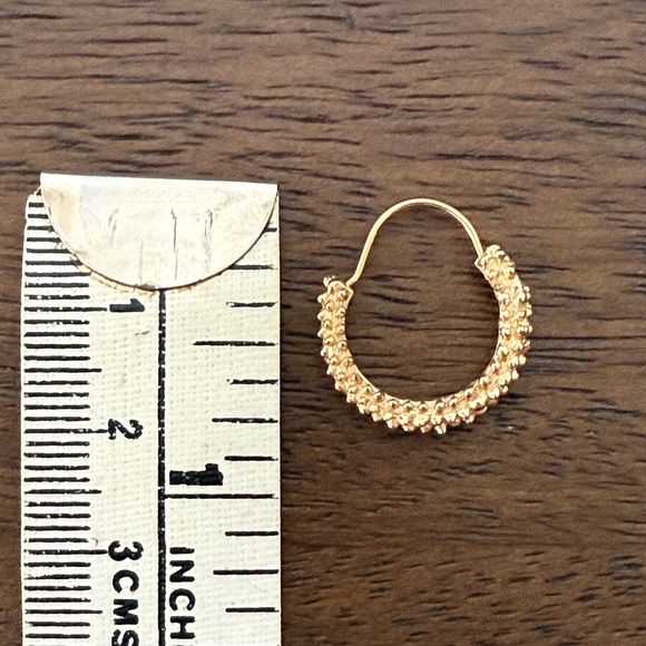Gold Filled Single Hoop Earring - Picture 4 of 6